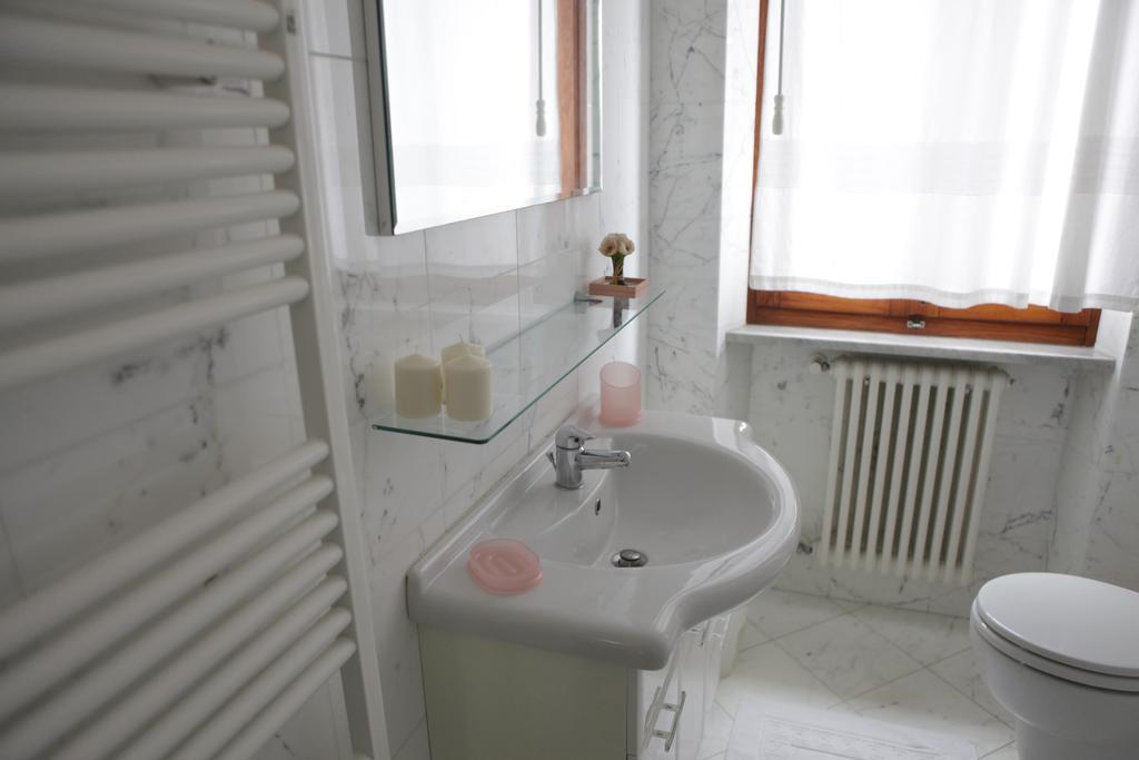B&B Casa Di Claudia Марина-ди-Каррара Экстерьер фото